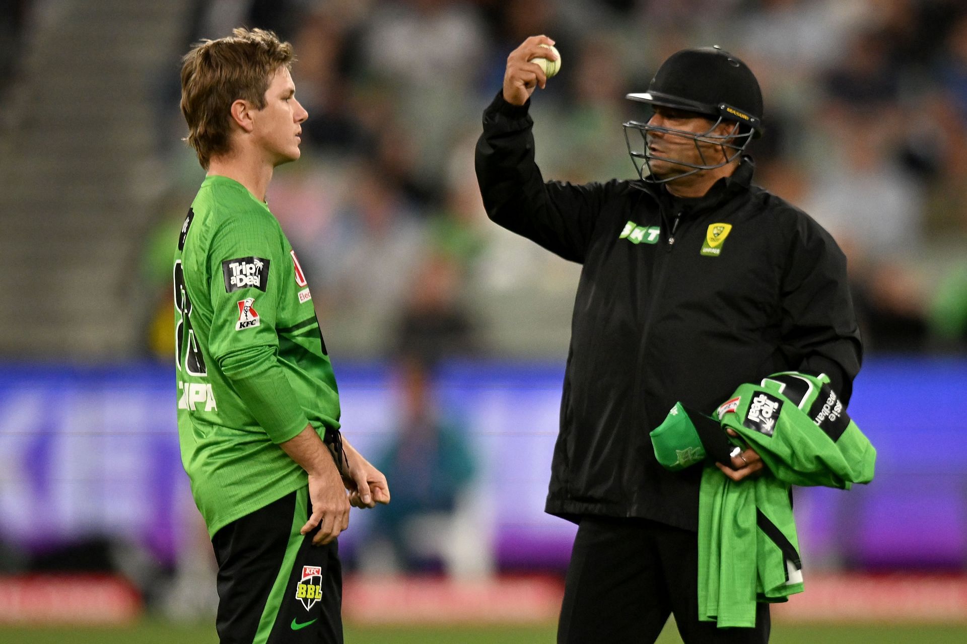BBL - Melbourne Stars v Melbourne Renegades